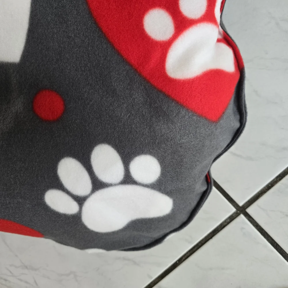 Dof Bed with Red and White Heart Paw Print New Handmade
